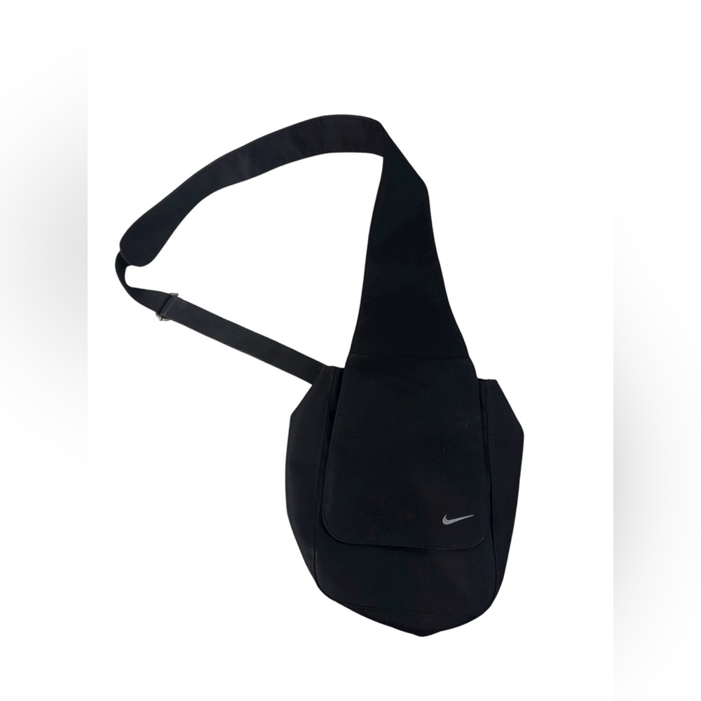 Vtg Nike Crossbody Sling Bag One Shoulder Single Strap Y2K Unisex Black Backpack - Picture 1 of 6